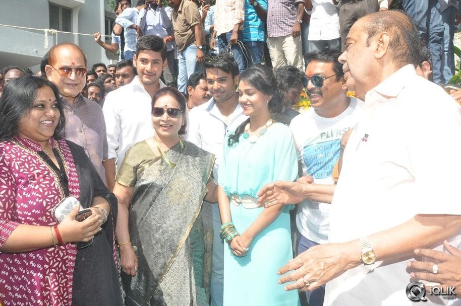 Senior-Naresh-Son-Debut-Movie-Launch-By-Mahesh-Babu